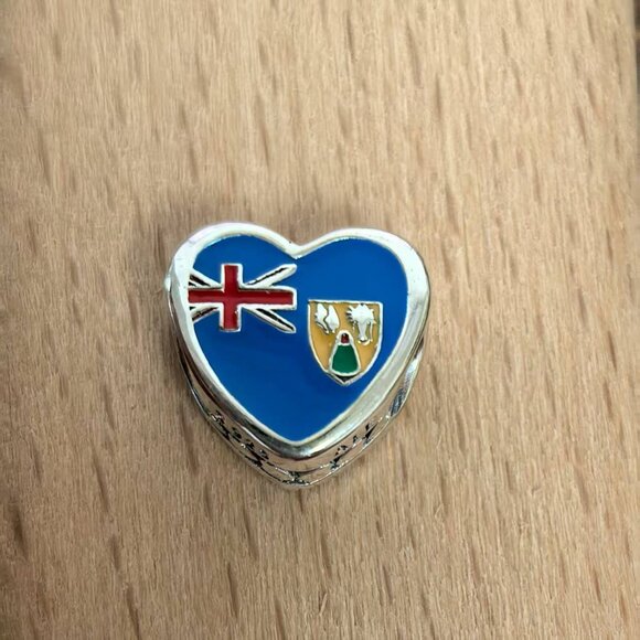 Pandora Turks and Caicos lslands Exclusive Travel Heart Charm, S925 Silver - Picture 1 of 4